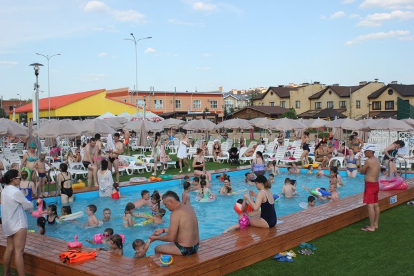 
									Пляжи, бани, шашлыки: где в Омске отдохнуть по-загородному? 