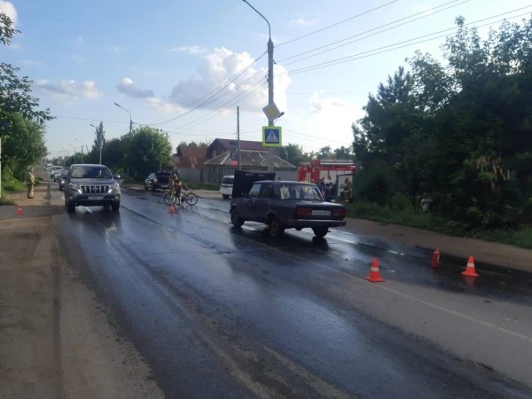 
									На окраине Омска пьяный водитель без прав влетел в иномарку   [ФОТО]  