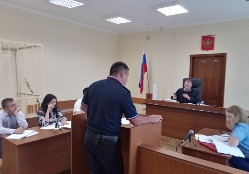 «Антоша хороший»: свидетели по делу экс-начальника омского ОП-7 Козлова ничего не помнят и претензий к полковнику не имеют