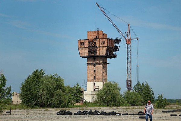 
									Хоценко назвал новые сроки строительства аэропорта Омск-Федоровка 