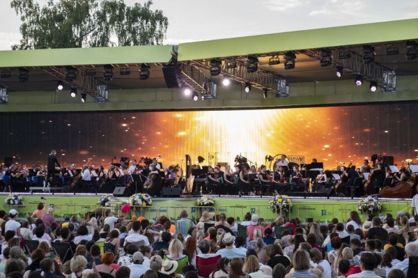 
									На омский «Симфопарк» пришло 16,5 тысячи зрителей   [ФОТО]  