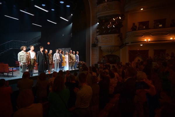 
									Театр Вахтангова «отправил» омских зрителей во времена СССР   [ФОТО]  