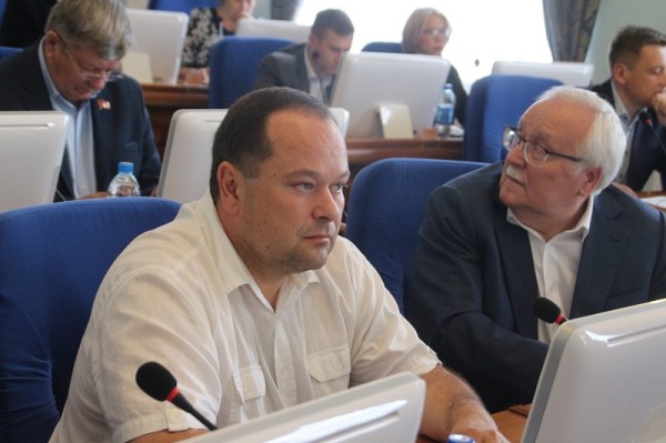 «Вопросов много»: омские партии ждут встреч с Хоценко
«Вопросов много»: омские партии ждут встреч с Хоценко