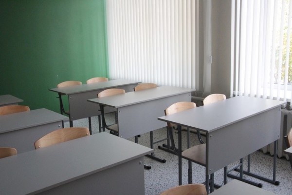 ЕГЭ забирает из Омска лучшую молодежь: экзамен нужно отменять?
ЕГЭ забирает из Омска лучшую молодежь: экзамен нужно отменять?