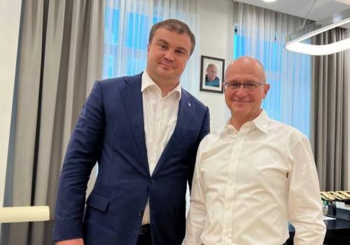 На полпути к креслу губернатора: что сделал Виталий Хоценко за три месяца на посту врио