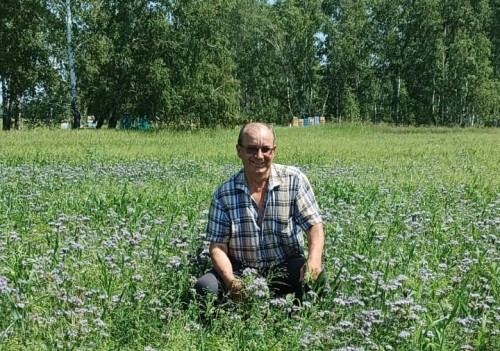 Геннадий Руль: «Конфликт пасечников и фермеров продолжается, но власть не может и не хочет его решать» Геннадий Руль: «Конфликт пасечников и фермеров продолжается, но власть не может и не хочет его решать»