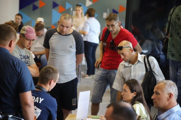 
									Омичи находят работу на ярмарке вакансий в день обращения 