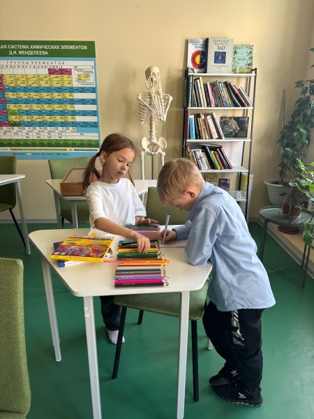 
									Алена ФРЕНЦЕЛЬ: «Ученики ЦСО «Юнита» никогда не вернутся к классно-урочной системе»   [ФОТО]  