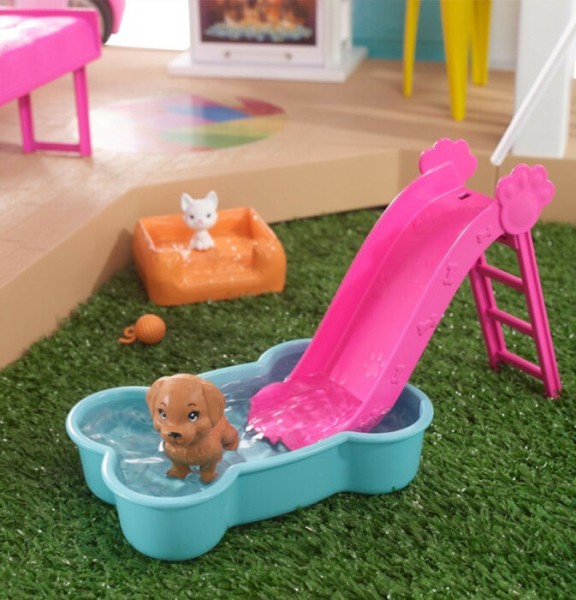 Жена криминального авторитета, стерва и любительница коктейльных вечеринок. Барби - кто она на самом деле?