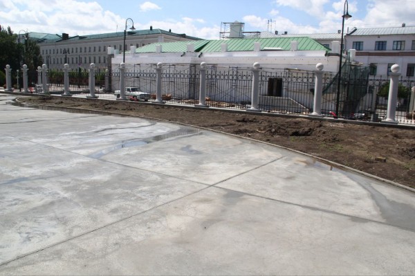 
									«Подрабатываем кадровиками»: Шелест вновь остался недоволен строительством важных объектов   [ФОТО]  