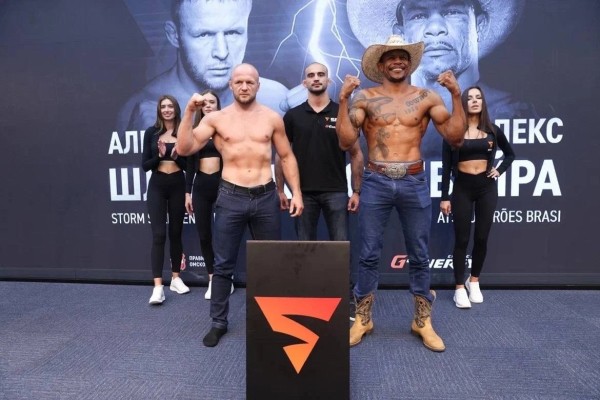 
									Шлеменко «задушил» бразильца Оливейру на «G-Drive Арене»   [ВИДЕО]  