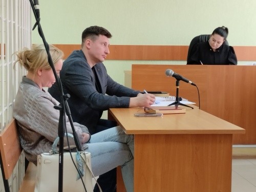 Может ли дружный «дуэт» судья-адвокат в деле «пивной королевы» Горностаевой превратиться в «спетое» трио?