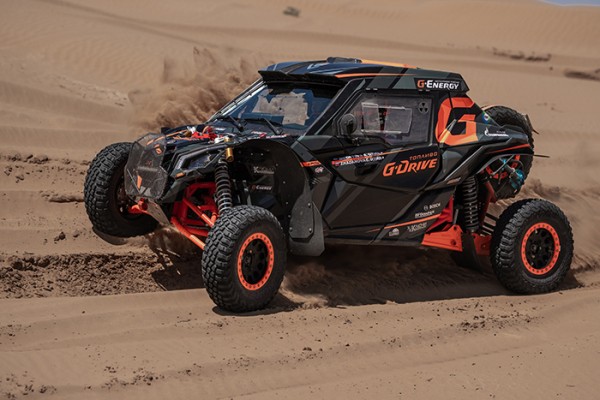 Участники экстремального ралли испытают новые масла «Газпромнефть – СМ»
Участники экстремального ралли испытают новые масла «Газпромнефть – СМ»