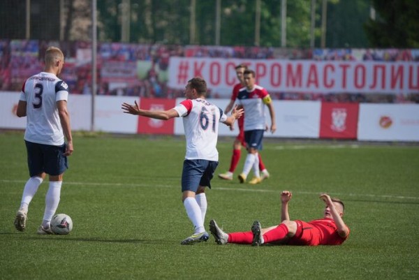 Омский "Иртыш" открыл сезон волевой победой над "Спартаком" Омский "Иртыш" открыл сезон волевой победой над "Спартаком"