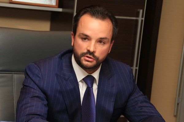 
									ТОП-5 омских чиновников, которых можно уволить хоть сегодня 