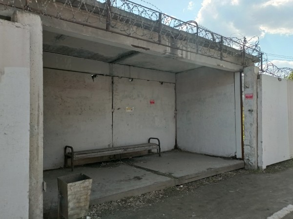 
									В Омской области чиновников заставили оборудовать более 20 остановок 