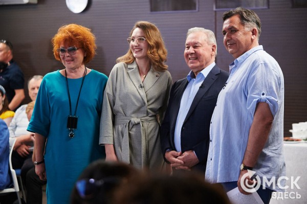 Погружаемся к недрам истин с прожектором: "ТюкалинскЪ" вышел из печати