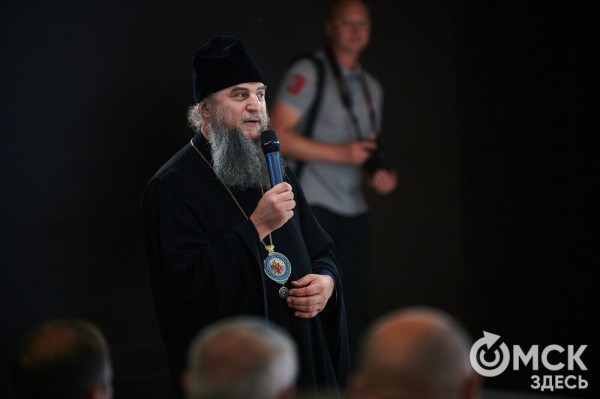 Погружаемся к недрам истин с прожектором: "ТюкалинскЪ" вышел из печати