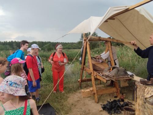 Ностальгия с привкусом разочарования: фестиваль «Щит Сибири» в Омске