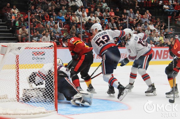 "Авангард" одержал первую победу на Кубке Блинова