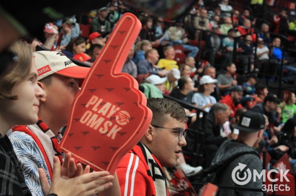 "Авангард" одержал первую победу на Кубке Блинова