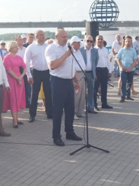 «Новый облик города»: в Омске торжественно открыли памятник основателю города