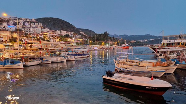 
									Студенты стали чаще отдыхать за границей 