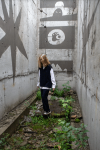 "Каждый имеет право на личный идиотизм". Обсуждаем разрисованную заброшку в центре города