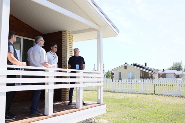 В коттеджном поселке «Аист» прошла региональная конференция
В коттеджном поселке «Аист» прошла региональная конференция