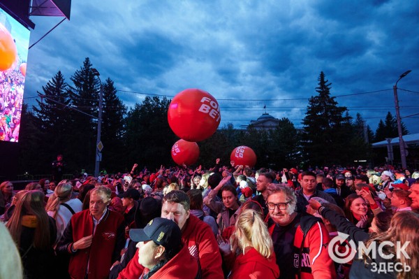 "Одна цель - Кубок Гагарина". Как прошла презентация нового "Авангарда"