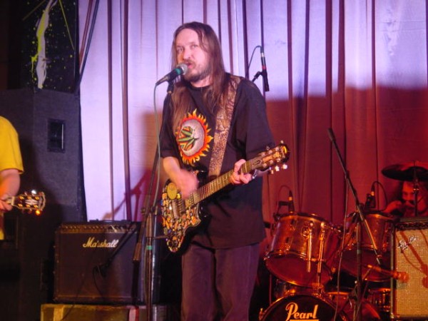 
									В Омске придумали экскурсию по ночным Нефтяникам 