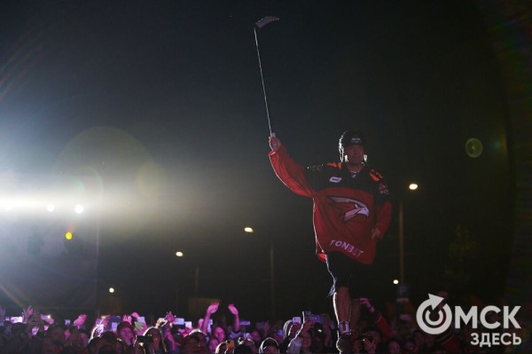 "Одна цель - Кубок Гагарина". Как прошла презентация нового "Авангарда"