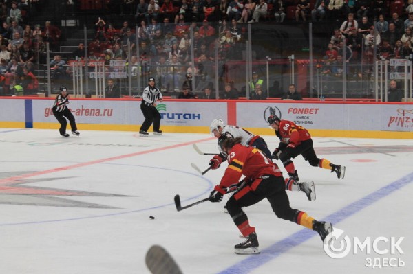 "Авангард" одержал первую победу на Кубке Блинова