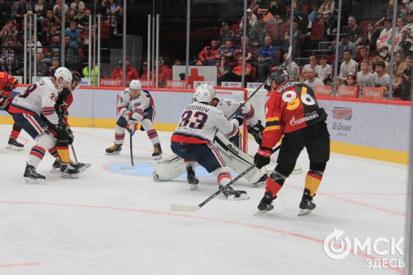 "Авангард" одержал первую победу на Кубке Блинова