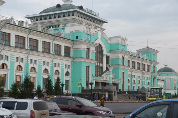 
									В Омске придумали экскурсию по ночным Нефтяникам 