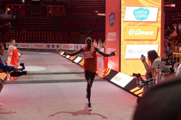 
									Победителем марафона среди мужчин в Омске стал Эрик Керинг из Кении    [ФОТО + ВИДЕО]  