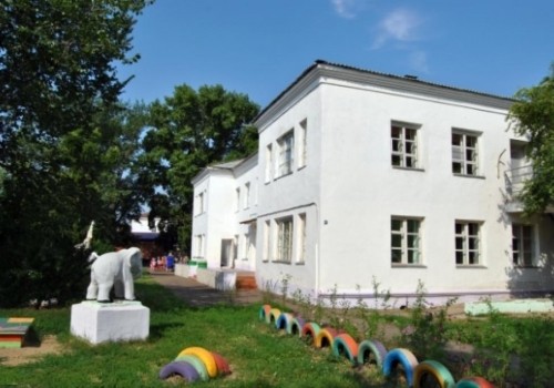 Очередная афера? В Калачинске детский сад пускают «с молотка» за копейки, предварительно отремонтировав Очередная афера? В Калачинске детский сад пускают «с молотка» за копейки, предварительно отремонтировав