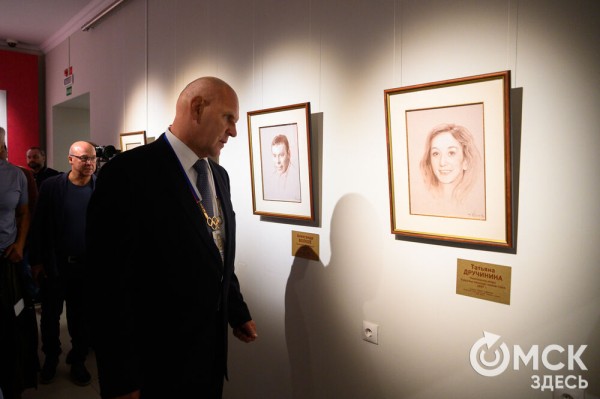 "У молодого поколения теперь есть ориентир". На набережной Оми открылась Аллея Олимпийских чемпионов