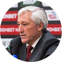 Из фаворитов - в тёмные лошадки. Каким подходит к новому сезону "Авангард"