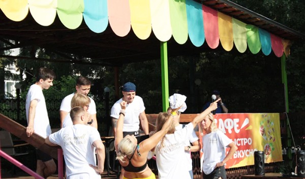 
									«Омскмебель» провела спортивный праздник под девизом ГТО 