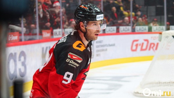 Жена не хочет в Россию: нападающий омского «Авангарда» Корбэн Найт разорвёт контракт с клубом