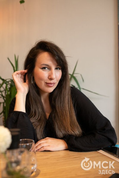 "Мне сказали, что у меня БДСМ-наклонности". Интервью с миланским стилистом родом из Омска