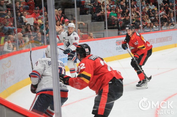 "Авангард" одержал первую победу на Кубке Блинова