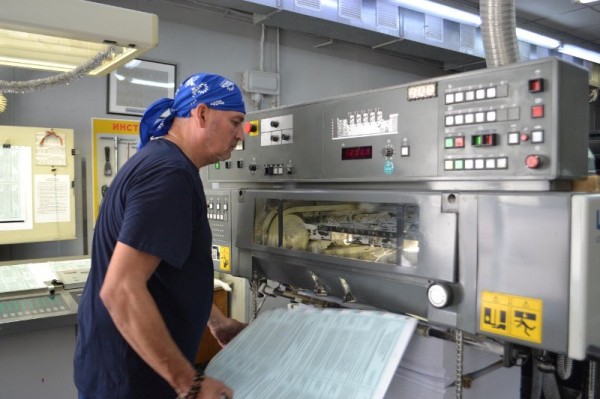 В Омске начали печатать бюллетени для губернаторских выборов
В Омске начали печатать бюллетени для губернаторских выборов