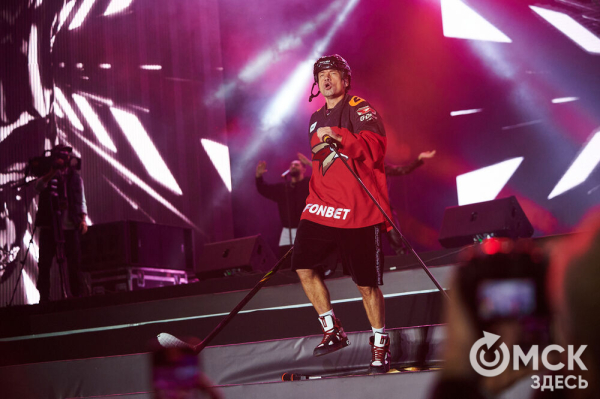 "Одна цель - Кубок Гагарина". Как прошла презентация нового "Авангарда"