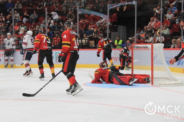 "Авангард" одержал первую победу на Кубке Блинова