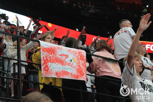 "Авангард" одержал первую победу на Кубке Блинова