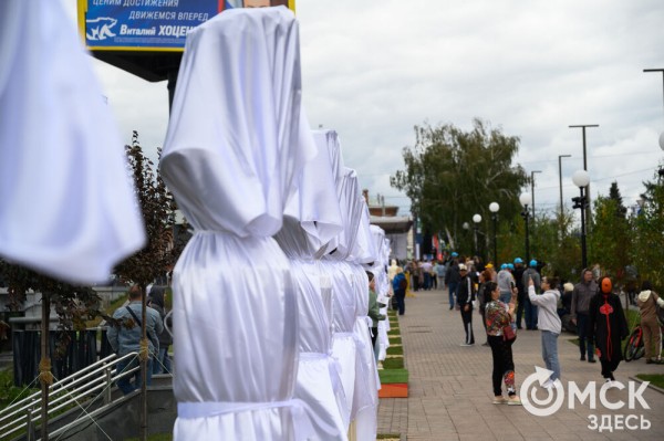 "У молодого поколения теперь есть ориентир". На набережной Оми открылась Аллея Олимпийских чемпионов