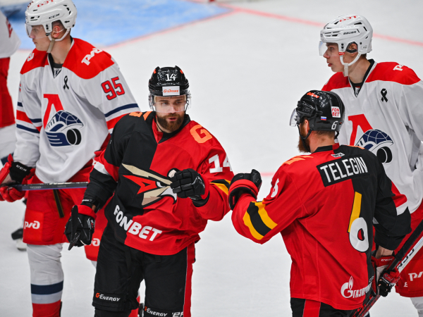 «1-я Пирожковая»: за горизонт уходит лето с морем культуры омичи