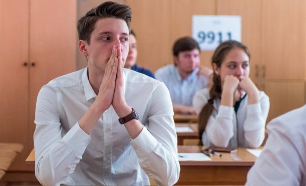 
									«Все платят репетиторам»: как на омских школьниках делают миллионы 